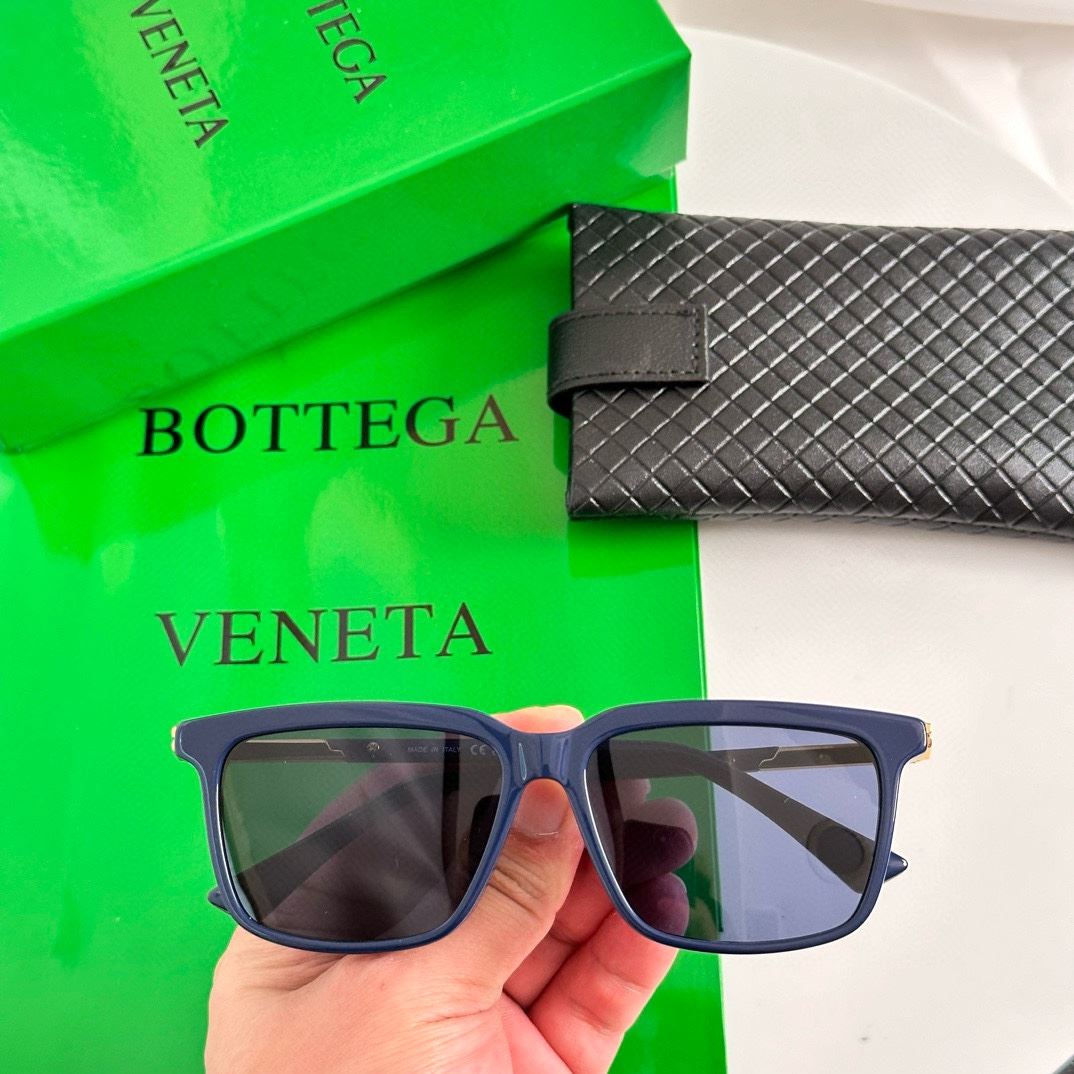 Bottega Veneta Sunglasses